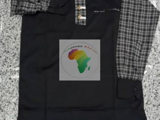 Des chemises africaines